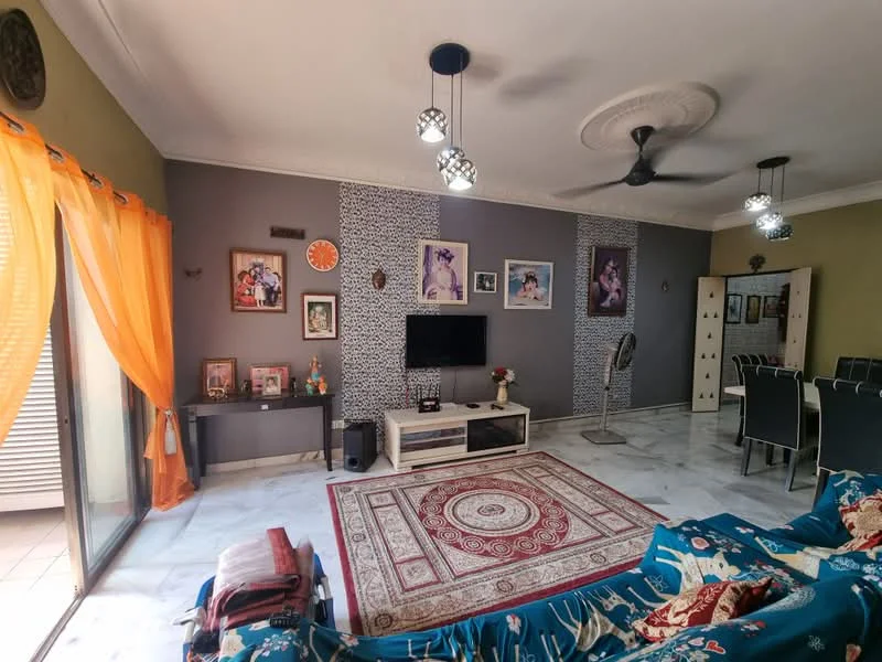 Living features: white marble flooring, grey accent wall, decorative wall with patterned wallpaper, sofa with floral pattern, coffee table, wall-mounted TV, ceiling fan, recessed downlights, orange sheer curtains, framed photographs, area rug with circular pattern, freestanding floor fan, dining table with chairs; style: contemporary.