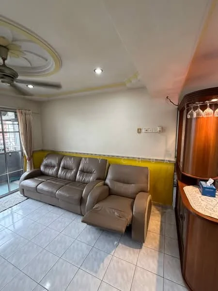 Living features: 3-seater leather sofa in beige, recliner section on sofa, ceiling fan with light, white painted walls, yellow accent wall, tile flooring, sliding glass door, curtains, built-in wooden cabinet with glass display, recessed lighting; style: modern.