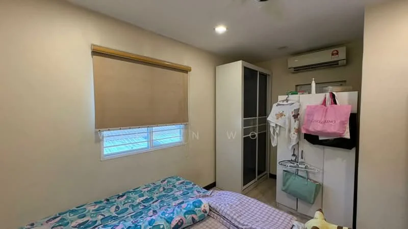 Bedroom features: cream painted walls, laminate flooring, 1 window with blinds, built-in wardrobe, air conditioning unit, queen-size bed with patterned bedding, clothes rack, fridge, hanging clothes, decorative pillows.