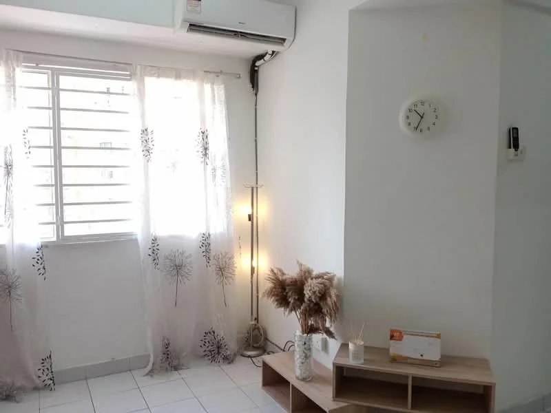 Living features: white painted walls, white tiled flooring, floor-to-ceiling window, sheer curtains, 1 wall-mounted split AC, 1 floor lamp, wooden console table, decorative plants in vase, wall clock; style: minimalist.