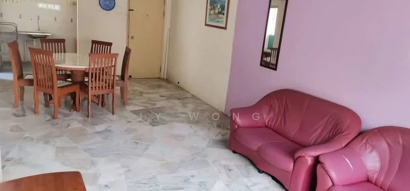 Living features: pink leather sofa, marble flooring, round dining table, 4 wooden dining chairs, wall-mounted mirror, painted walls in light purple, wall clock, door leading to another room; style: modern.