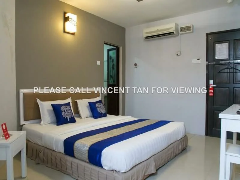 Bedroom features: queen-size bed with white bedding and blue accent, upholstered headboard, 2 bedside lamps, wall-mounted air conditioning unit, white walls with grey accent wall, sliding mirror wardrobe, wooden door, ceiling light fixture, flooring with glossy finish, decorative wall art; style: modern.