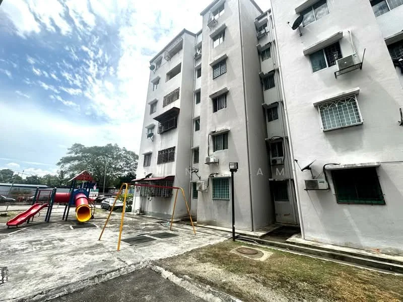 Exterior type: low-rise apartment block; features: white painted facade, 5-storey building, playground with slide, swing set, visible air conditioning units, concrete walkway, outdoor lighting, surrounding greenery; style: modern.