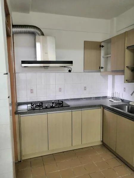 Kitchen features: stainless-steel range hood, 4-burner gas hob, grey granite countertop, light wood cabinetry, white tiled backsplash, sink, open shelving, tile flooring; style: modern.