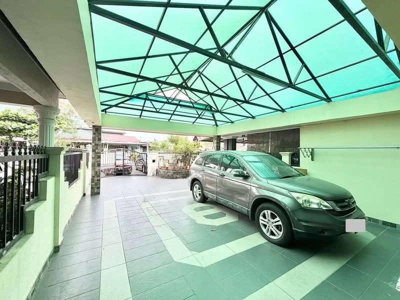 Exterior type: car porch; features: covered car porch with transparent roof, grey tiled flooring, parking space for 1 vehicle, surrounded by fencing, manicured landscaping visible, access to driveway, open space for additional parking, well-lit area; style: modern.