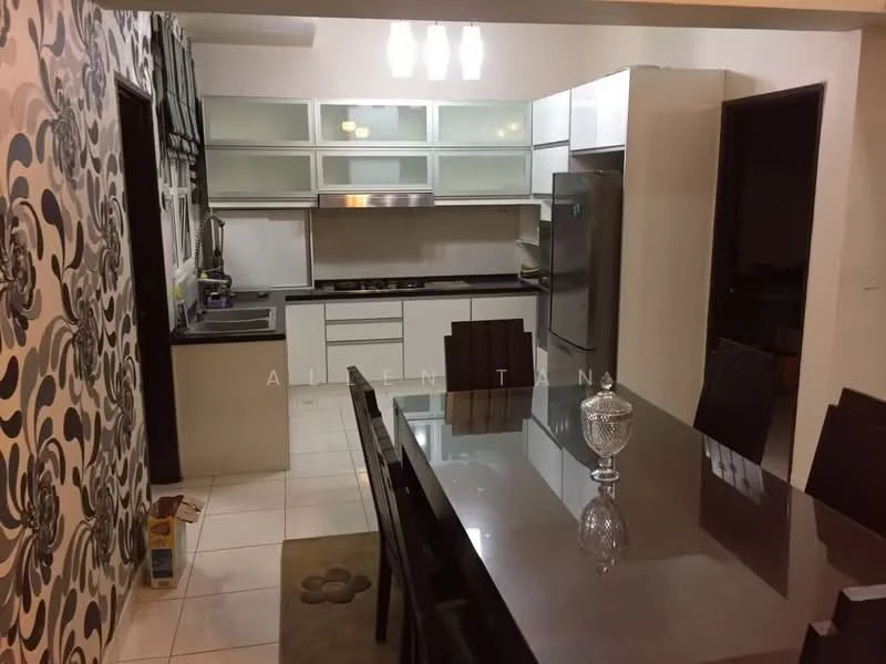 Kitchen features: white cabinetry with glass fronts, black countertop, stainless-steel fridge, built-in oven, 4-burner gas hob, stainless-steel range hood, double-bowl stainless-steel sink, pendant lighting, tile flooring, decorative wallpaper with floral pattern, dining table with black chairs, wall-mounted cabinets; style: modern.