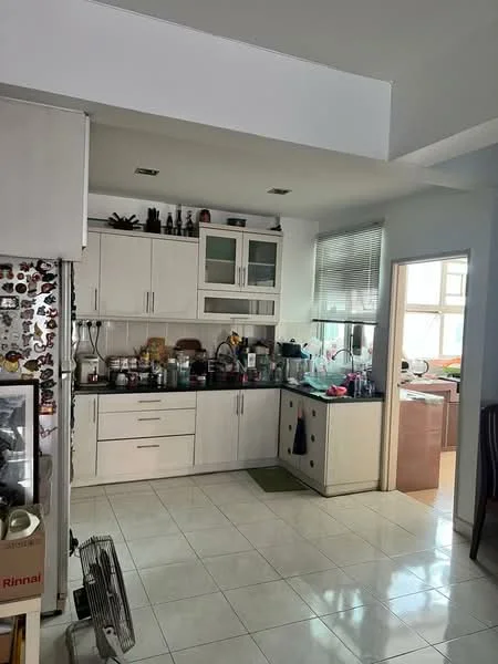 Kitchen features: white cabinetry, black countertop, stainless-steel sink, chrome faucet, built-in oven, freestanding refrigerator, ceramic tile flooring, window with blinds, kitchen island, open shelving, various kitchen appliances, decorative items on countertop, green mat on floor; style: modern.