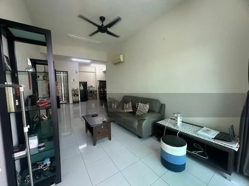 Living features: 3-seater fabric sofa in grey, wood coffee table, side table, TV console, wall-mounted TV, ceiling fan, white painted walls, glossy tile flooring, large window with curtains, decorative items on shelves; style: modern.