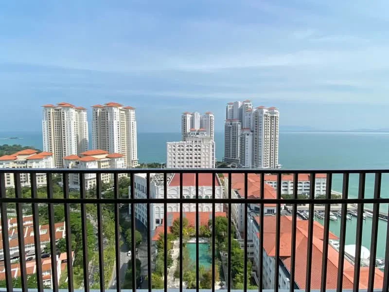 Exterior type: high-rise condominium; features: view of the sea, view of the city skyline, multiple high-rise buildings, red-tiled roofs, landscaped gardens, waterfront, balcony railing; style: modern.