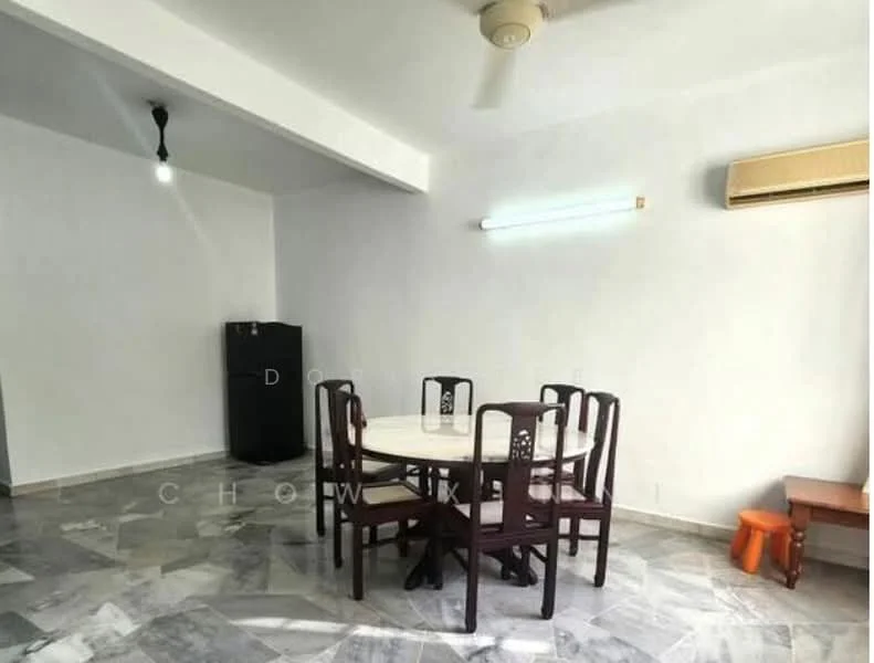 Dining features: round dining table, 6 dining chairs, white walls, marble flooring, ceiling fan, wall-mounted air conditioning unit, light fixture, wooden side table; style: modern.