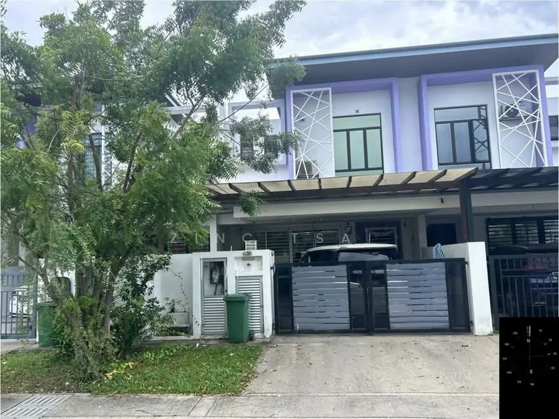 Exterior type: linked terrace house; features: white painted facade, purple accent on upper level, flat roof, car porch with awning, manicured lawn, green waste bin, sliding gate, front garden area; style: modern.