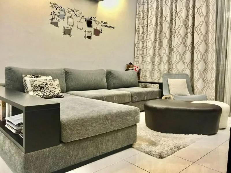 Living features: L-shape sectional sofa in grey fabric, accent pillow with graphic design, round coffee table in black and white, area rug with soft texture, floor-to-ceiling curtains with wave pattern, wall-mounted decorative frames, light-colored walls, glossy tile flooring; style: modern.