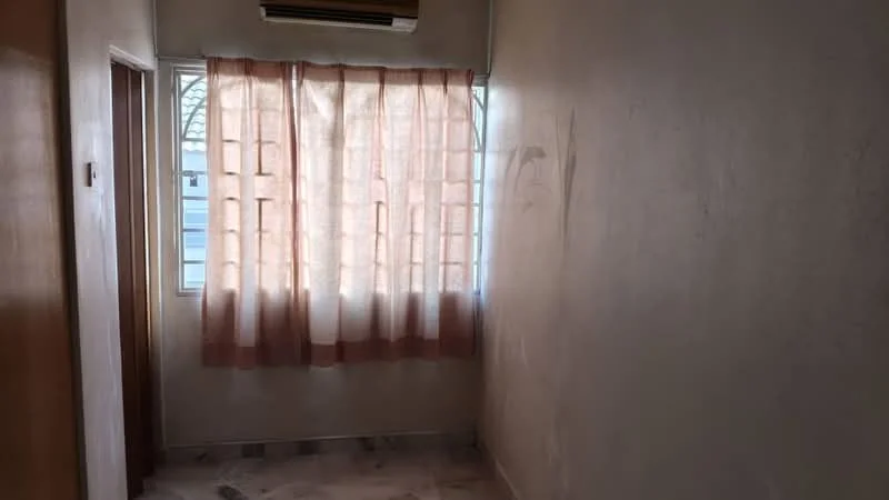 Room features: light-coloured painted walls, window with sheer curtains, wall-mounted split AC, marble tile flooring.