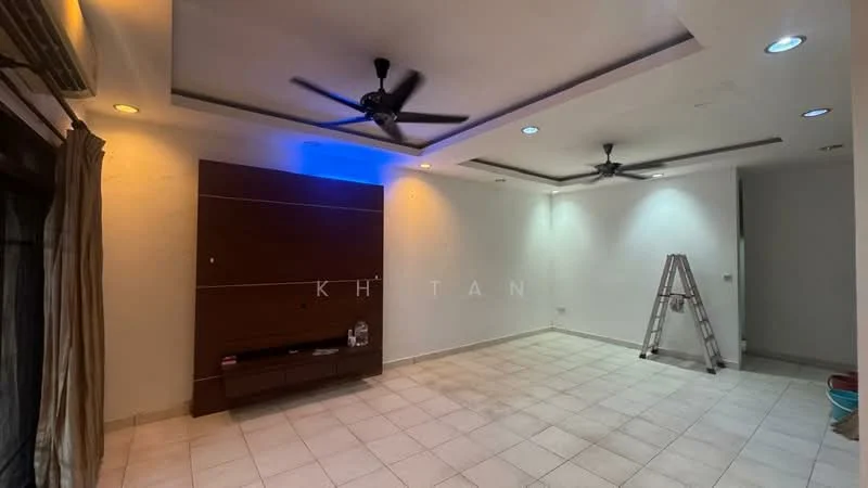Living features: white painted walls, recessed ceiling with LED lighting, 2 ceiling fans, tiled flooring, built-in wall unit with wood finish, ladder, large windows with curtains, neutral color scheme; style: modern.