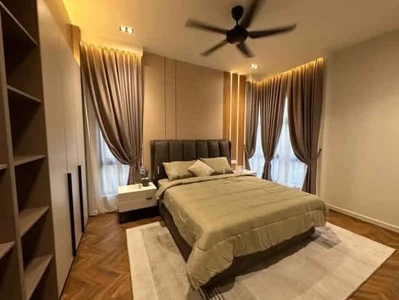 Bedroom features: king-size bed with upholstered headboard, bedside tables with lamps, floor-to-ceiling windows, sheer curtains, blackout curtains, 5-blade ceiling fan, wooden flooring, decorative area rug, built-in wardrobe, accent wall with paneling, recessed lighting; style: modern.