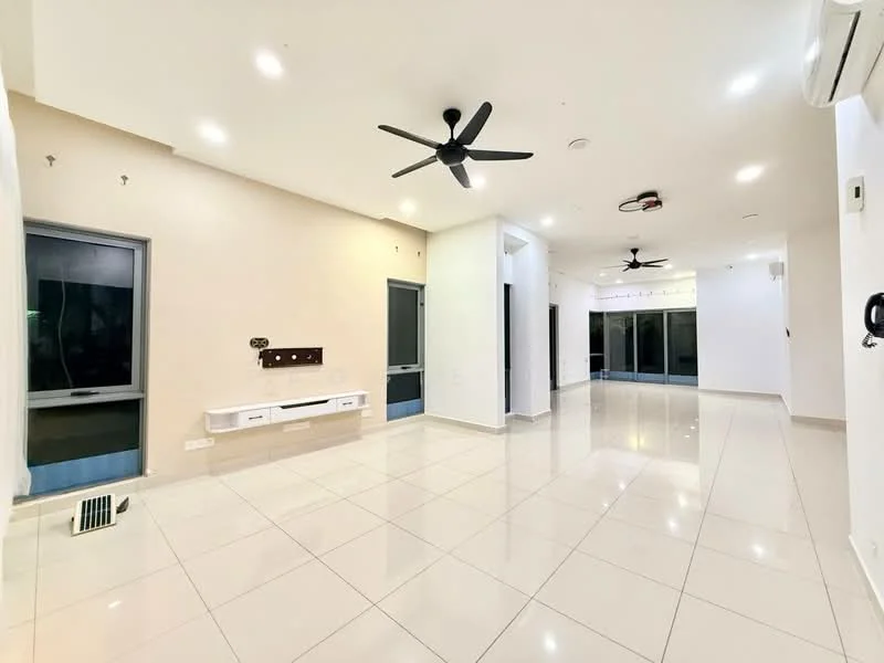 Living features: white painted walls, glossy ceramic tile flooring, 5-blade ceiling fan with light, recessed downlights, floor-to-ceiling windows, sliding glass door, wall-mounted TV console, air conditioning unit; style: modern.
