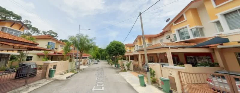 Exterior type: linked terrace house; features: two-storey houses, red tiled roof, cream painted facade, paved driveway, manicured landscaping, palm trees, street view, visible parking spaces, front porches, green waste bins; style: modern.