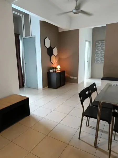 Living features: cream painted walls, grey accent wall, tile flooring, 5-blade ceiling fan, dining table with metal legs, 4 black dining chairs, wooden side table, decorative lamp, geometric wall decor, sliding door, curtains, open layout; style: modern.