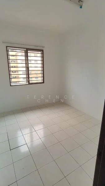Suria Kinrara, Bandar Kinrara Seksyen 1, Bandar Kinrara — view 1 of 5 in Bandar Kinrara Seksyen 1 — for Sale