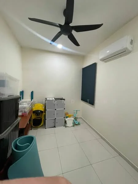 Room features: white painted walls, dropped ceiling, recessed downlights, 5-blade ceiling fan, wall-mounted split AC, glossy tile flooring, storage cabinets, plastic storage bins, yellow pet carrier, green yoga mat, blue blackout window treatment; style: modern.