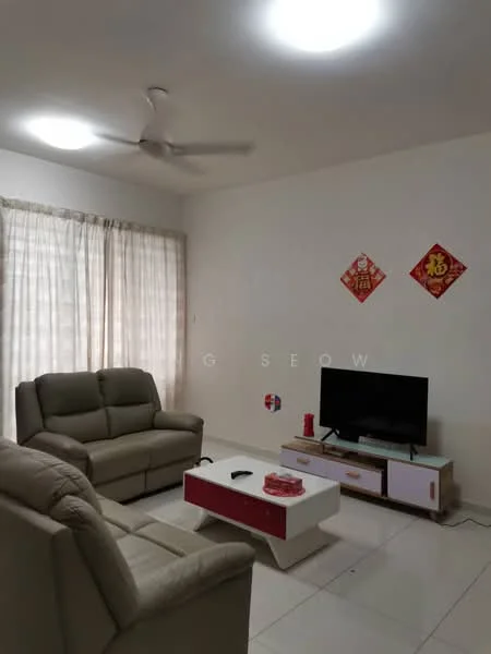 Living features: 3-seater fabric sofa in light grey, coffee table with red and white design, wall-mounted TV, TV console with storage, floor-to-ceiling windows with sheer curtains, white painted walls, recessed ceiling lights, ceiling fan; style: modern.