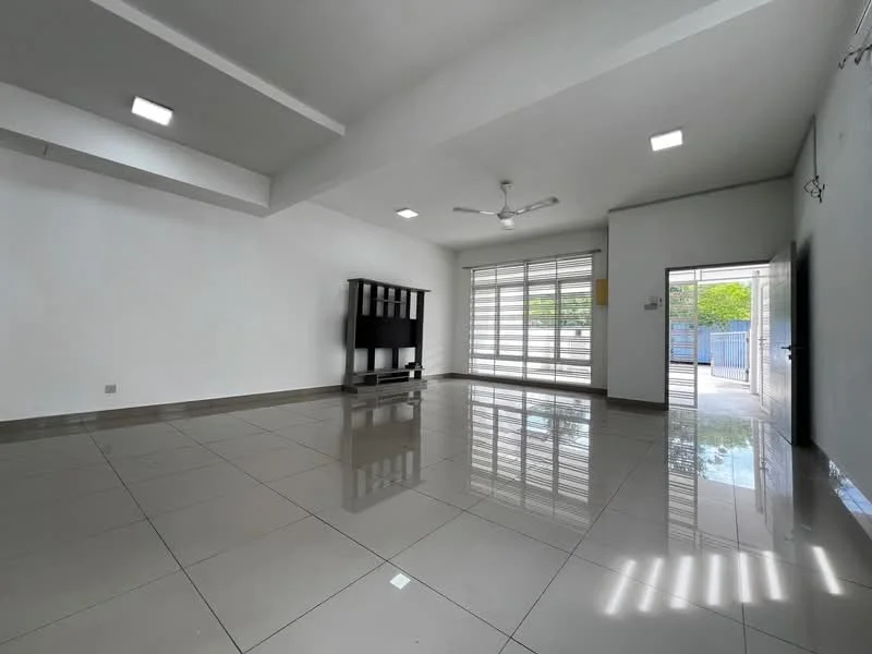 Living features: white painted walls, polished ceramic tile flooring, 5-blade ceiling fan with light, large sliding glass door, floor-to-ceiling windows, natural light from windows, TV console, open layout; style: modern; view: garden.