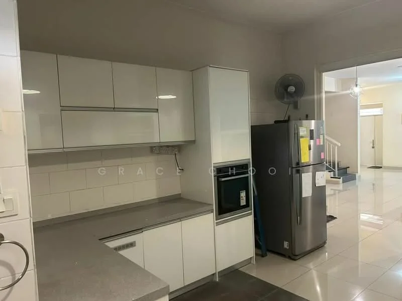 Kitchen features: white shaker cabinets, grey countertop, stainless-steel fridge, built-in oven, single-bowl stainless-steel sink, chrome pull-down faucet, ceramic tile flooring, wall-mounted fan, recessed downlights; style: modern.