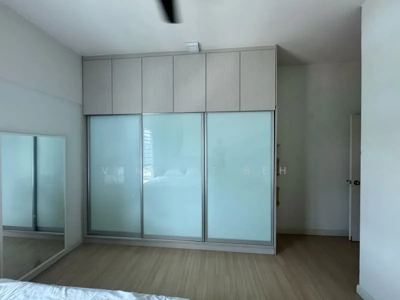 Bedroom features: built-in wardrobe with sliding glass doors, wooden flooring, white painted walls, ceiling fan, large mirror, natural light from window, minimalist decor; style: modern.