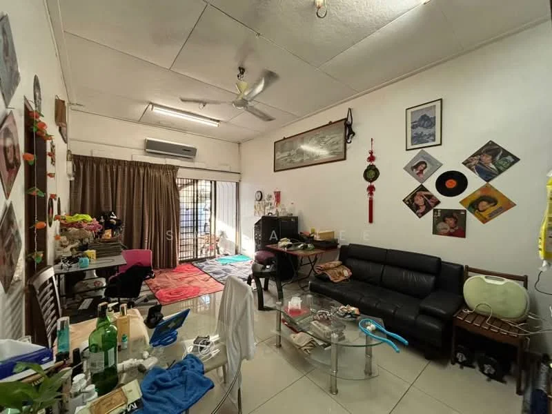 Living features: black leather sofa, glass coffee table, white tiled flooring, ceiling fan, wall-mounted air conditioning unit, curtains, framed artwork on walls, decorative wall clock, vinyl records on wall, area rug, wooden shelving unit, various decorative items.