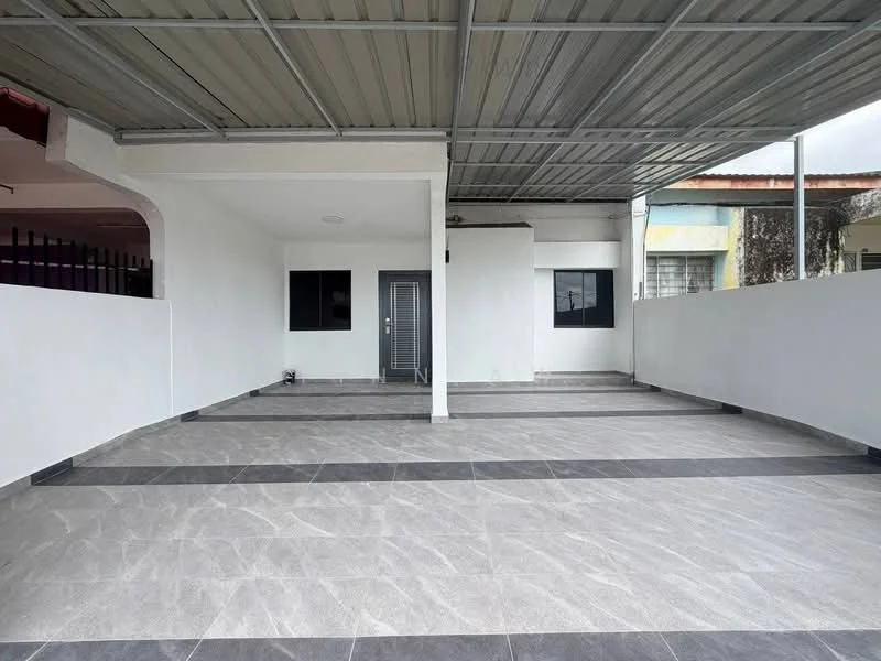 Exterior type: linked terrace house; features: covered car porch, grey tiled flooring, white painted walls, metal roof, single door, large windows, open space, concrete boundary wall; style: modern.