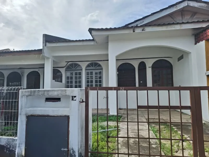 Exterior type: semi-detached house; features: white painted facade, arched windows, gabled roof, front porch, manicured lawn, fenced front yard, paved walkway, double front doors; style: traditional.