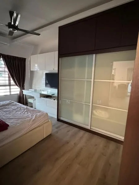 Bedroom features: queen-size bed, upholstered headboard, wooden flooring, built-in wardrobe with sliding doors, wall-mounted TV, white cabinetry, desk area, curtains, ceiling fan; style: modern.