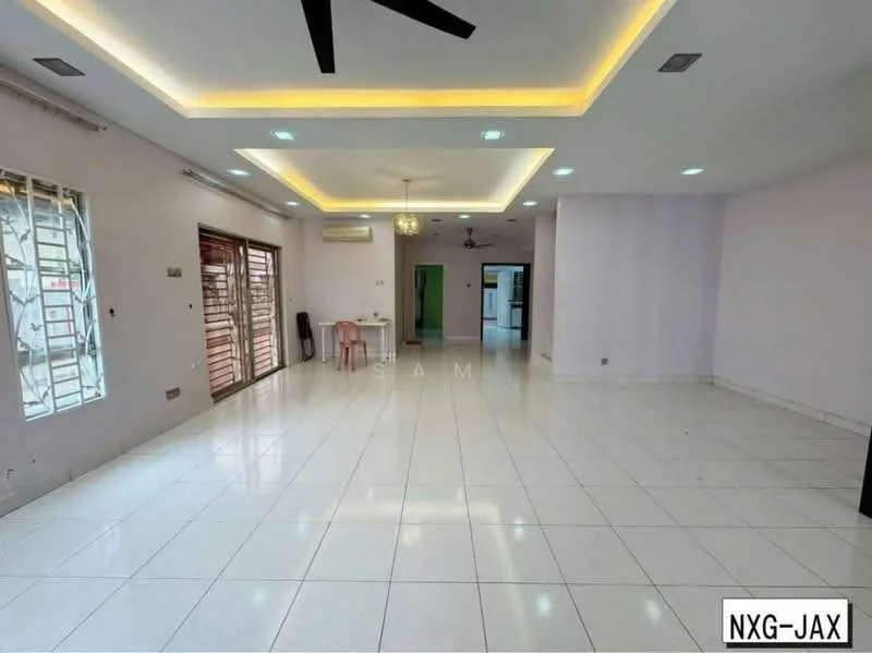 Living features: white painted walls, tray ceiling with LED lighting, ceramic tile flooring, 5-blade ceiling fan, wall-mounted air conditioning unit, large windows with metal grilles, sliding glass door, open layout, neutral color scheme, recessed lighting; style: modern.