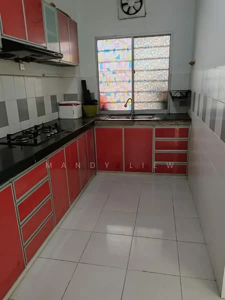 Kitchen features: red cabinetry, black countertop, stainless-steel sink, chrome pull-down faucet, 4-burner gas hob, exhaust fan, white tiled walls, white tiled flooring, window with patterned glass; style: modern.