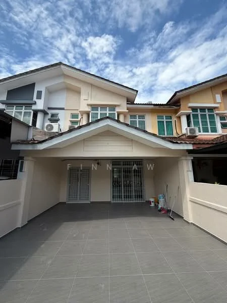 Exterior type: linked terrace house; features: two-storey building, grey tiled flooring, gabled roof, white painted facade, large windows with green frames, front porch area, manicured landscaping, visible air conditioning units, double-volume entrance, clear blue sky; style: modern.
