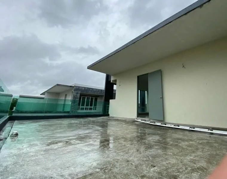 Exterior features: flat roof, concrete flooring, glass railing, open terrace, surrounded by walls, door leading to interior space; style: modern.