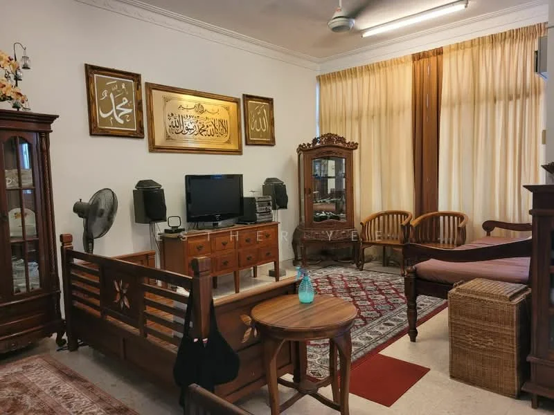 Living features: wooden flooring, cream painted walls, large windows with sheer curtains, ceiling fan, wall-mounted TV, wooden TV console, wooden armchairs, decorative wall art with Arabic calligraphy, area rug with traditional pattern, wooden side table, wooden daybed, decorative cabinet; style: traditional.