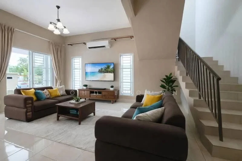 Living features: 3-seater fabric sofa in brown, 2-seater fabric sofa in brown, yellow and blue accent cushions, coffee table with wooden top, area rug with neutral color, wall-mounted TV, TV console with storage, floor-to-ceiling windows, curtains in light beige, recessed ceiling lights, 1 ceiling fan with light, decorative indoor plant; style: modern; view: garden.