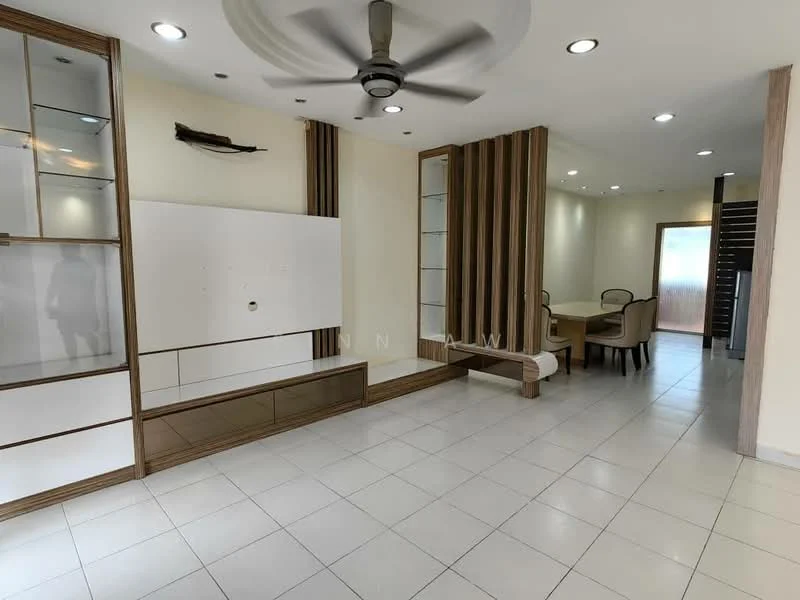 Living features: white painted walls, light-colored tiled flooring, ceiling fan, recessed downlights, built-in wall unit with glass shelves, wooden feature wall, dining table with chairs, large window with natural light; style: modern.