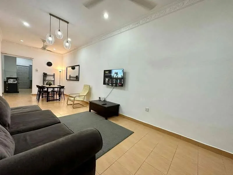 Living features: 3-seater fabric sofa in grey, coffee table, wall-mounted TV, TV console, area rug, ceiling fan, recessed downlights, white painted walls, tile flooring, dining table with 4 chairs, decorative mirror, floor-to-ceiling window, light fixture with multiple bulbs; style: modern.
