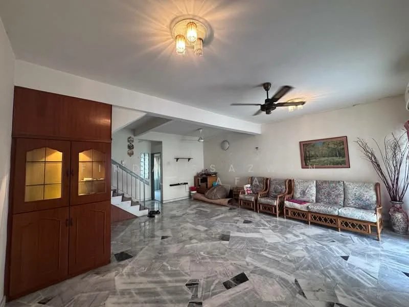 Living features: marble flooring, 5-blade ceiling fan with light, wall-mounted air conditioning unit, wooden cabinet with glass doors, sofa set with patterned upholstery, coffee table, decorative wall art, large windows with natural light, potted plants, staircase leading to upper floor; style: traditional.