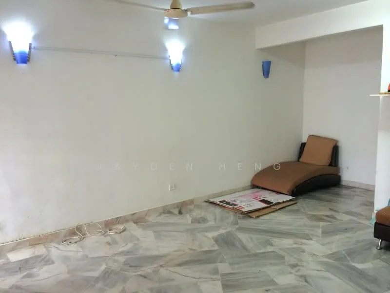 Living features: marble flooring, white painted walls, ceiling fan, 2 wall-mounted sconces, corner lounge chair, cardboard on floor.