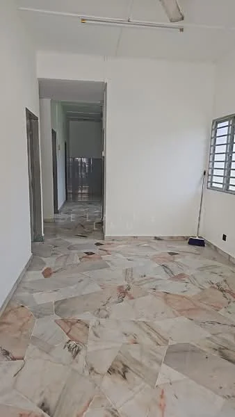 Room features: marble flooring, white painted walls, ceiling with fluorescent lighting, multiple doorways, windows with horizontal slats, clean and minimalistic appearance; style: minimalist.