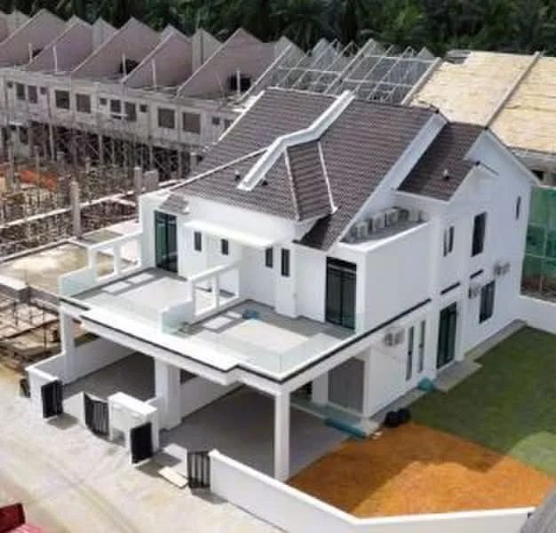 Exterior type: detached bungalow; features: white painted facade, pitched tile roof, two-storey structure, balconies on upper level, large windows, double-volume car porch, manicured lawn, surrounded by construction site, solar panels on roof, driveway with interlocking pavers; style: modern.