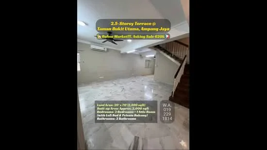 Living features: marble flooring, white painted walls, ceiling fan, wall-mounted split AC, staircase, large windows, open layout, recessed lighting; style: modern.