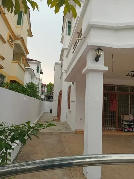 Exterior type: detached bungalow; features: white painted facade, two-storey structure, covered porch, side walkway, greenery along the pathway, windows with green frames, outdoor lighting fixtures, concrete driveway, fenced perimeter, visible neighboring houses; style: modern.