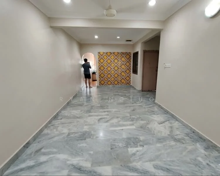 Room features: marble flooring, cream painted walls, recessed downlights, ceiling fan, arched doorway, decorative wall with geometric pattern, doorway leading to another room, light switch, wall-mounted light fixture; style: modern.