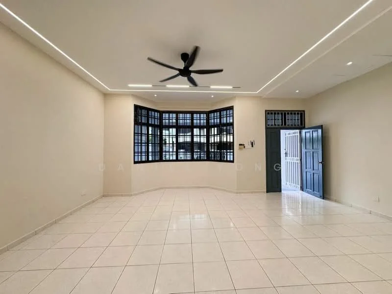 Living features: white painted walls, polished ceramic tile flooring, 5-blade ceiling fan with light, large bay windows with black frames, recessed LED downlights, double-door entrance, neutral color scheme, open layout; style: modern.