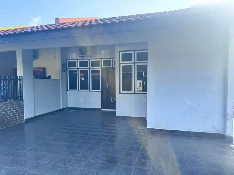 Exterior type: detached bungalow; features: white painted facade, flat roof, black tiled flooring, multiple windows with white frames, main entrance door, brick wall section, covered porch area; style: modern.