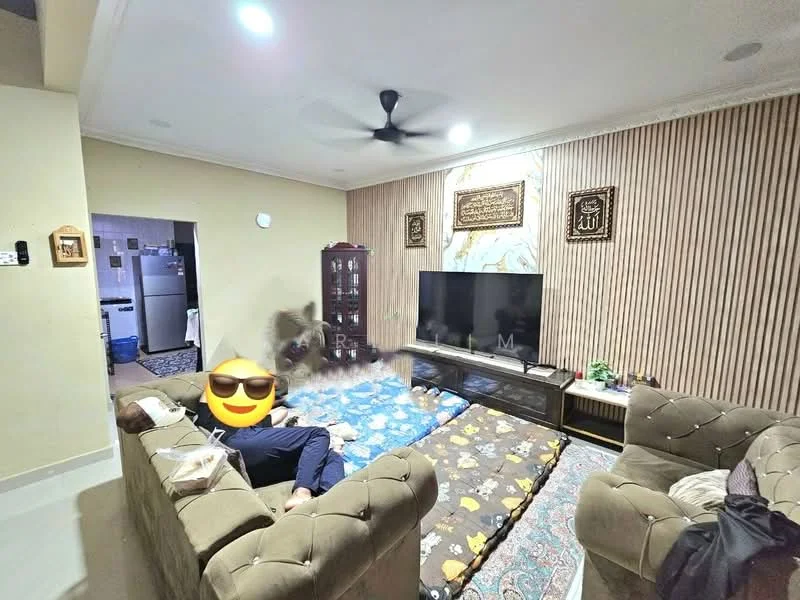 Living features: 3-seater fabric sofa in beige, 2-seater fabric sofa in beige, coffee table, wall-mounted TV, TV console, decorative wall with wood paneling, ceiling fan, area rug with floral pattern, wall-mounted artwork, potted plants, light-colored walls, tile flooring; style: modern.